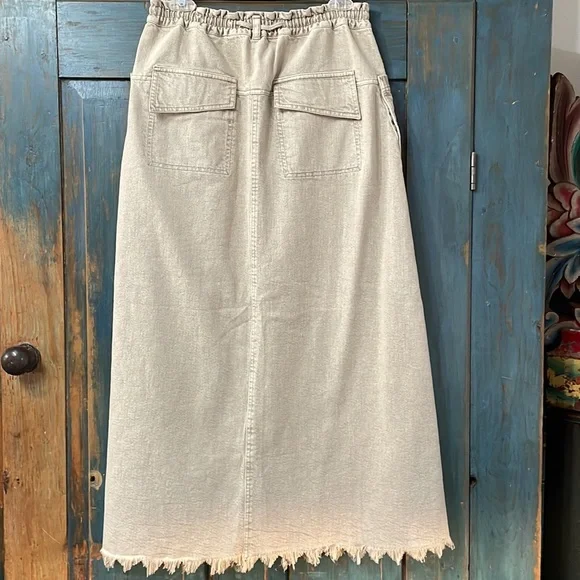 New Free People “Like This” maxi skirt khaki tan XS fits 10-12. Sold out. - Picture 2 of 7
